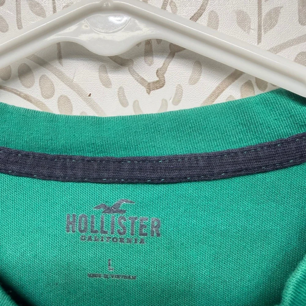 Hollister‎ Henley Shirt Mens L Green Navy Colorblock Long Sleeve Logo Casual Tee
